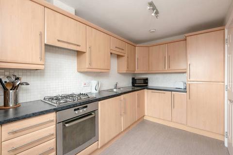 2 bedroom flat to rent, Duff Street, Dalry, Edinburgh, EH11