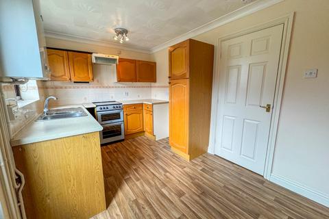 2 bedroom semi-detached house for sale, Oakfield Close, Brigg, North Lincolnshire, DN20