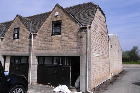 Industrial unit to rent, Barnsley Park Estate, Cirencester GL7