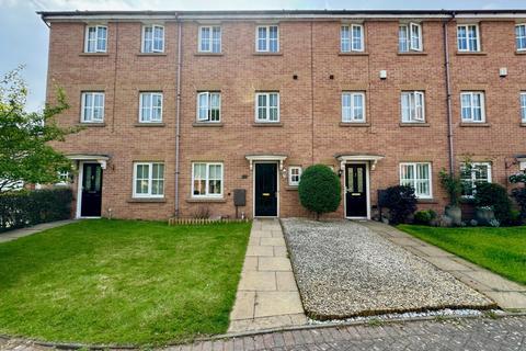 4 bedroom terraced house to rent, Laxton Grove, Solihull, West Midlands, B91