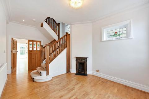 76 Cleveland Road, London, W13 8AH