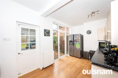 10 Chepstow Grove, Rednal, Birmingham, B45 8EG