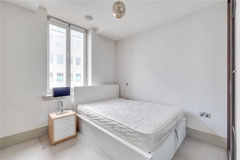 2 bedroom apartment to rent, Fulham Road, London, SW6