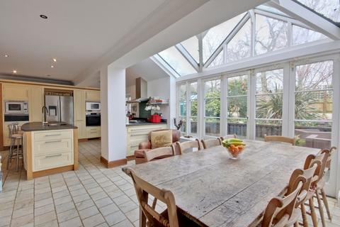 undefined, South Drive, Ossemsley, New Milton, BH25
