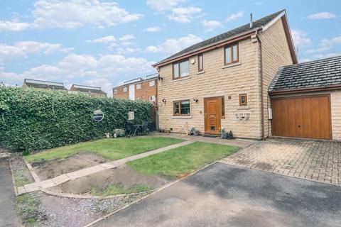 3 bedroom link detached house for sale, Whitcliffe Road, Cleckheaton, West Yorkshire, BD19