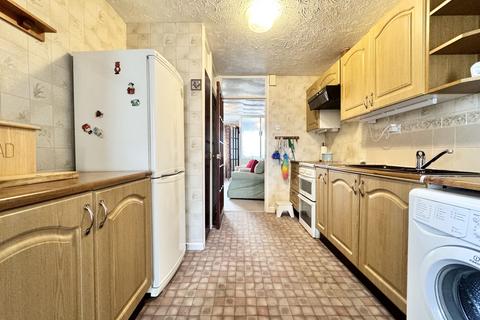 16 Sycamore Close, Aberdare, CF44 8YD
