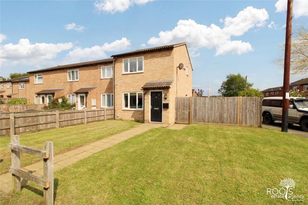 Derwent Road, West Berkshire RG19 2 bed end of terrace house for sale