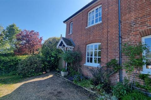2 bedroom end of terrace house for sale, Hacheston, Woodbridge, Suffolk