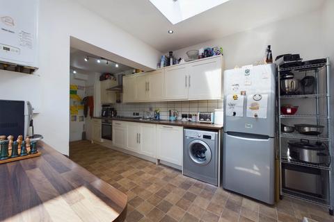 10 Six Acres, Hemel Hempstead, HP3 8HY