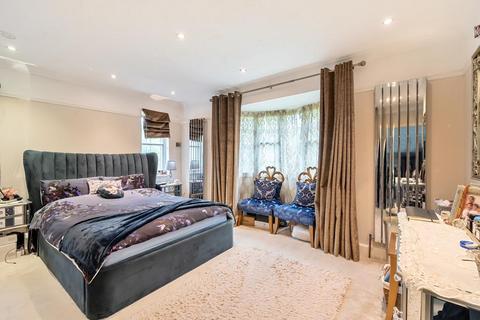 4 bedroom detached house for sale, High Wycombe,  Buckinghamshire,  HP11