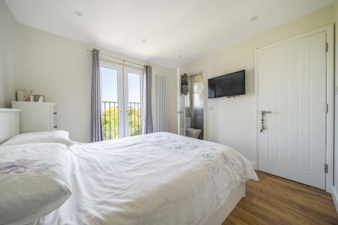 5 bedroom semi-detached house for sale, Holmsdale Grove, Bexleyheath, Kent