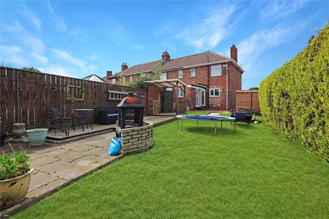 3 bedroom end of terrace house for sale, The Hall Close, Ormesby