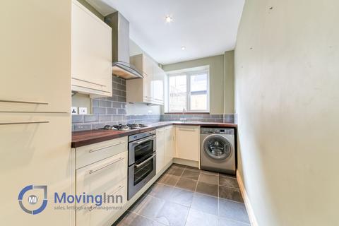 2 bedroom flat to rent, Palace Road, Tulse Hill, SW2