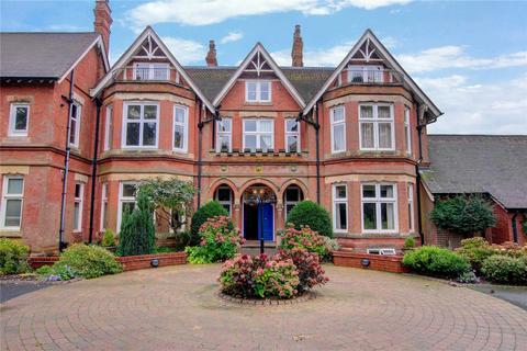 2 bedroom apartment for sale, Lord Austin Drive, Marlbrook, Bromsgrove, Worcestershire, B60