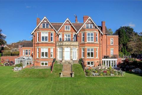 2 bedroom apartment for sale, Lord Austin Drive, Marlbrook, Bromsgrove, Worcestershire, B60