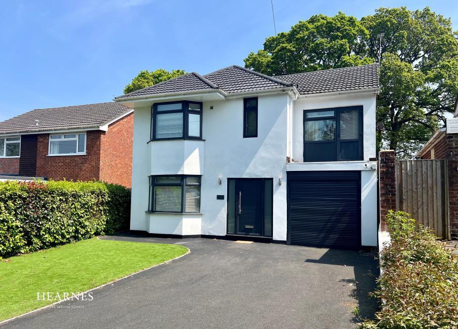 Gravel Hill, Wimborne, BH21 1RW 4 bed detached house for sale £500,000