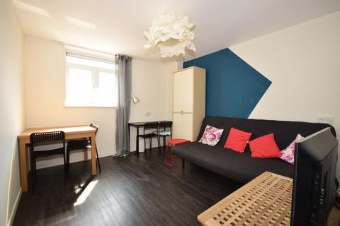 2 bedroom apartment to rent, Montague Street Brighton BN2