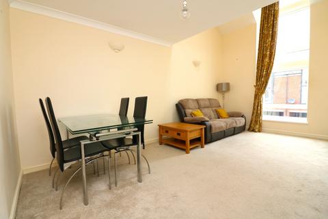 2 bedroom end of terrace house for sale, Aynsley Court, Sandwich