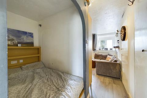 1 bedroom apartment for sale, Beech Close, Hardwicke, Gloucester, Gloucestershire, GL2