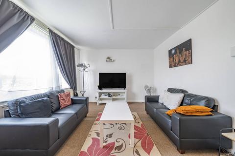 2 bedroom maisonette for sale, Hyperion House, Brixton Hill, London, SW2