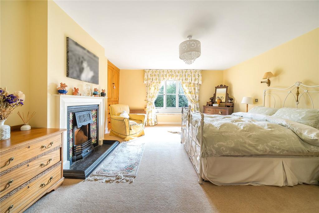 Coombe Farm House