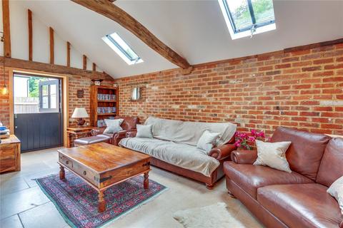 Seven Stars Barn Bath Road, Knowl Hill, Reading, RG10 9UR