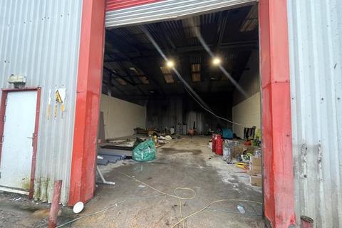 Warehouse to rent, Colwick Industrial Estate, Private Road 4, NG4