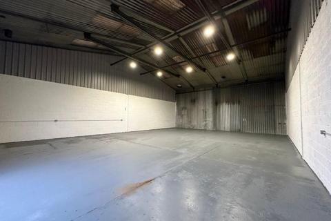 Warehouse to rent, Colwick Industrial Estate, Private Road 4, NG4