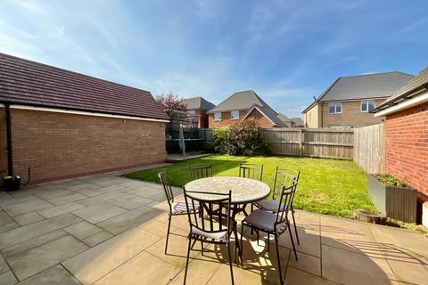 4 bedroom detached house for sale, Tipton Green Close, Henhull, CW5