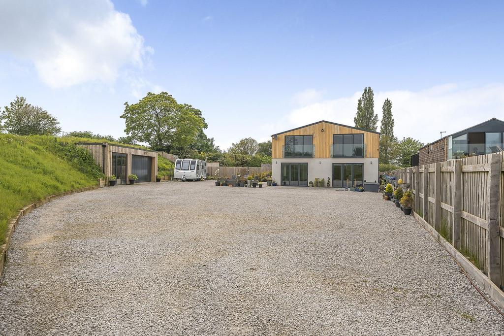 Arkendale Road, Staveley, HG5 4 bed barn conversion for sale £745,000