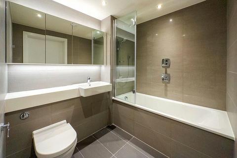 2 bedroom flat to rent, Durnsford Road, SW19
