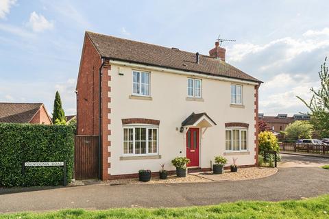 4 bedroom detached house for sale, Snowdonia Road, Walton Cardiff, Tewkesbury, Gloucestershire, GL20