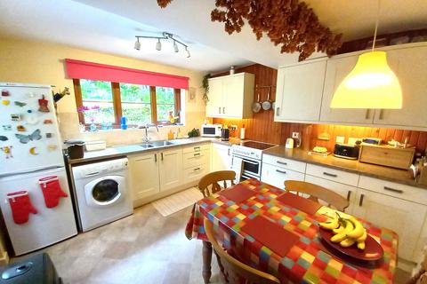 2 bedroom terraced house for sale, Bethesda LL57