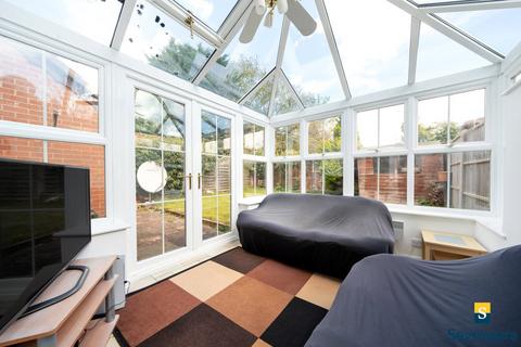 31 Cater Gardens, Guildford, GU3 3BY