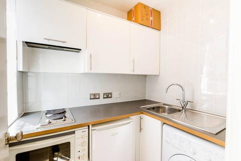 Studio to rent, Sloane Avenue, Chelsea, London, SW3