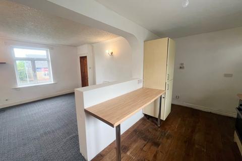 3 bedroom end of terrace house for sale, Scar Lane, Huddersfield HD7