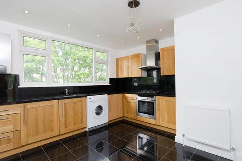 3 bedroom flat to rent, All Souls Avenue, Kensal Green, London, NW10