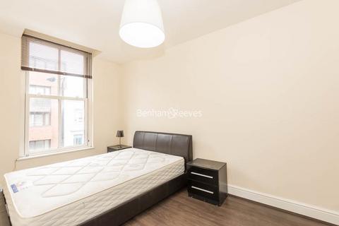 2 bedroom apartment to rent, Earls Court Road, Earl's Court SW5