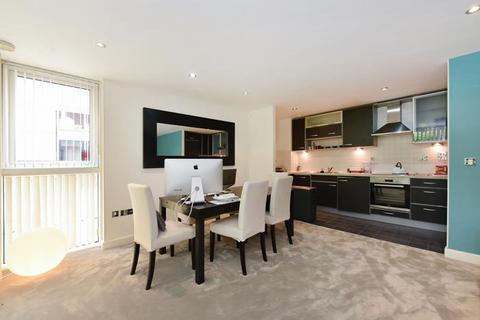 1 bedroom flat for sale, Baltic Apartments, London E16