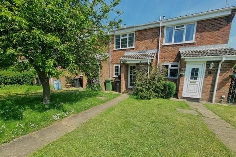 2 bedroom terraced house to rent, Bishopstoke