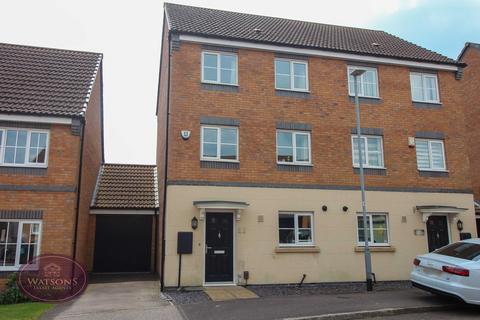 4 bedroom semi-detached house for sale, Wessex Drive, Giltbrook, Nottingham, NG16