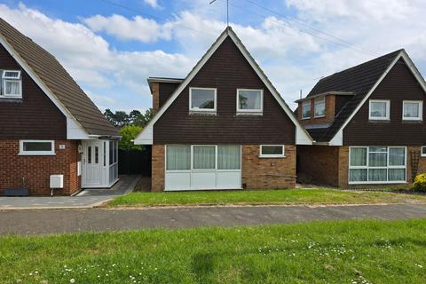 3 bedroom detached house for sale, Redland Drive, Kingsthorpe, Northampton NN2 8QE