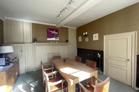 Office to rent, Offices Cirencester, 10-12 Dollar Street, Cirencester, GL7 2AL