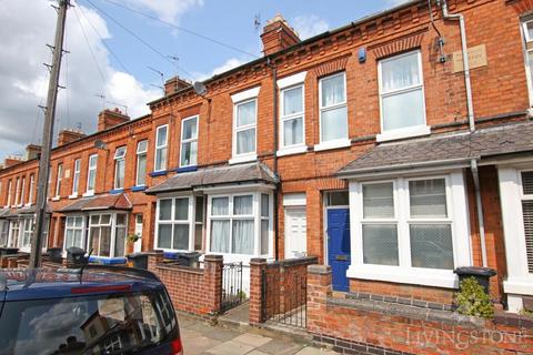 2 bedroom terraced house to rent, St Leonards Road, Leicester LE2