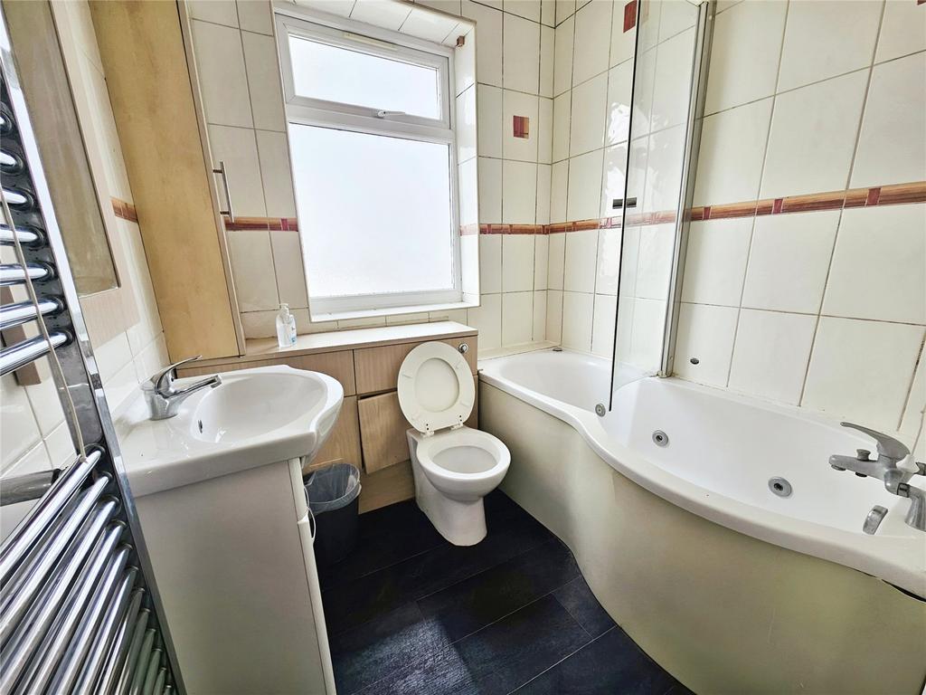 First Floor Bathroom