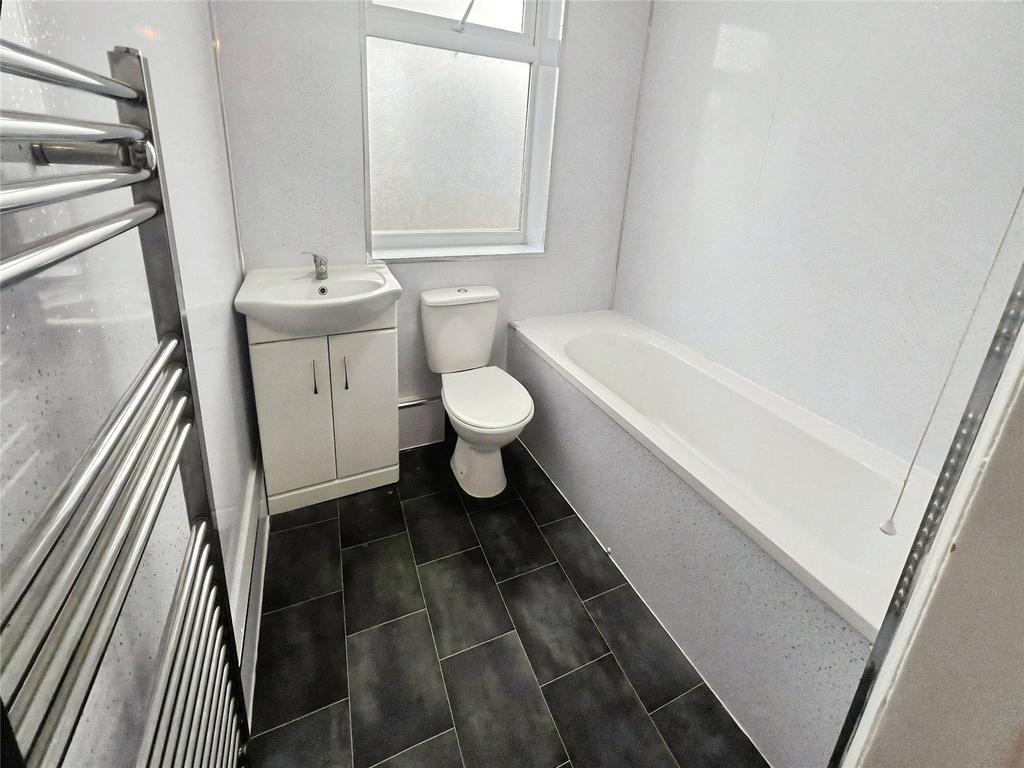 Upstairs Bathroom