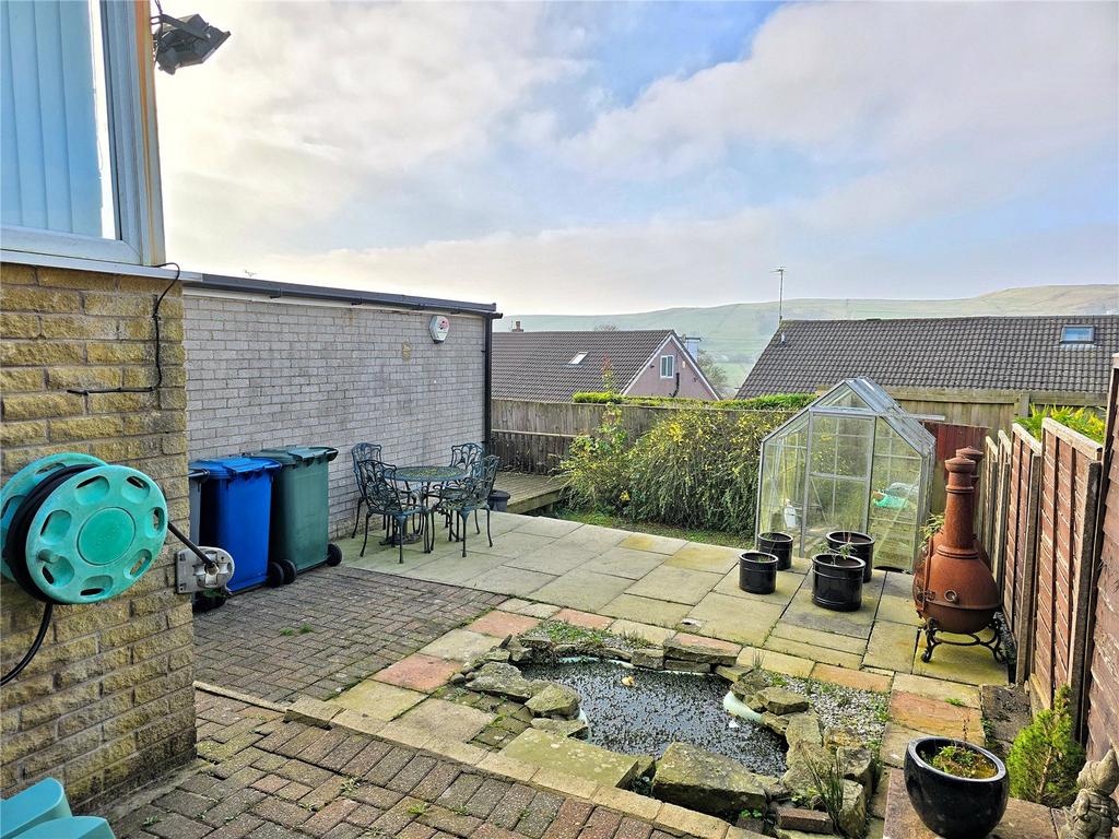 Rear Patio Gardens