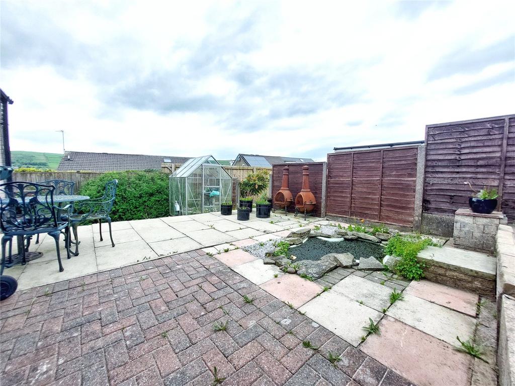 Rear Patio Garden