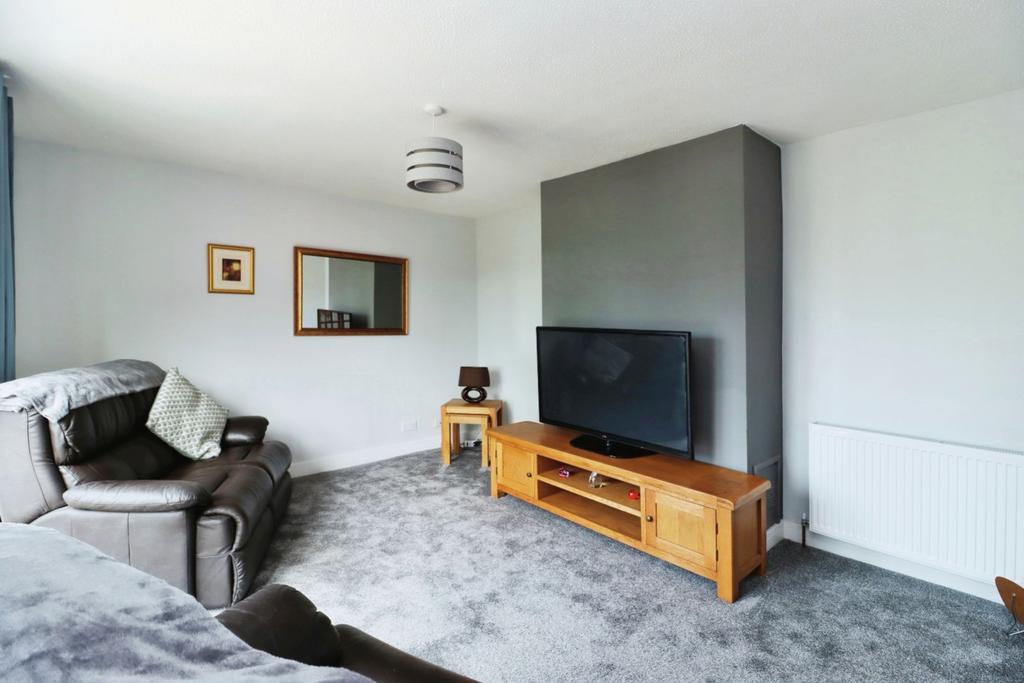 Pitlochie Terrace, Kinglassie, KY5 3 bed terraced house for sale £122,950