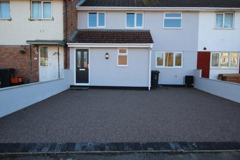 Park South - 3 bedroom terraced house to rent